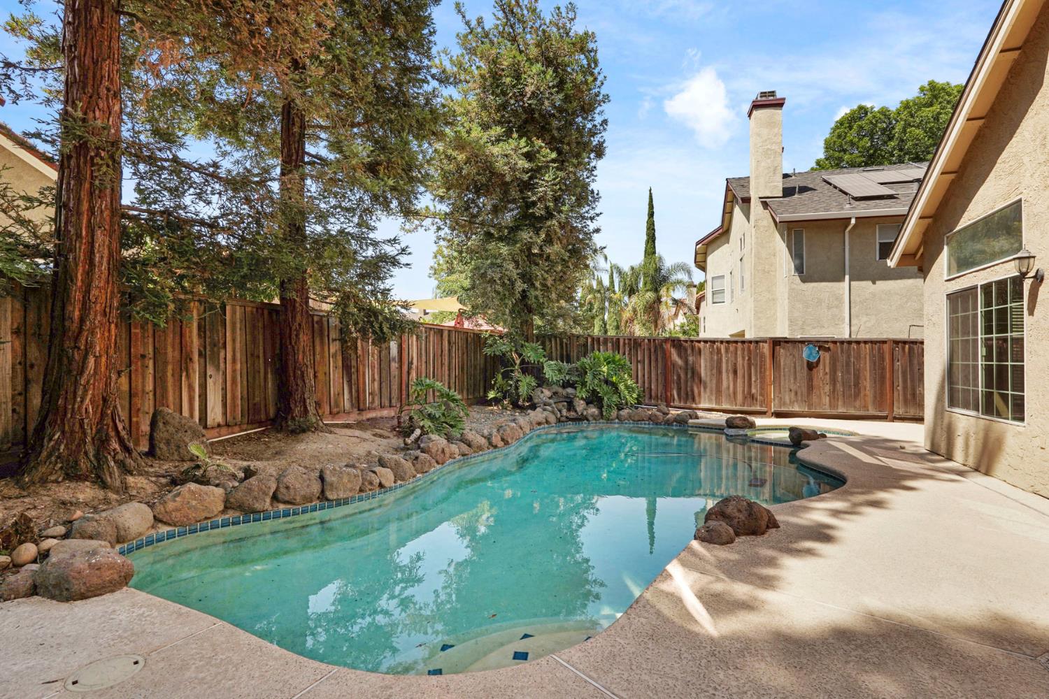 1530 Locust Drive