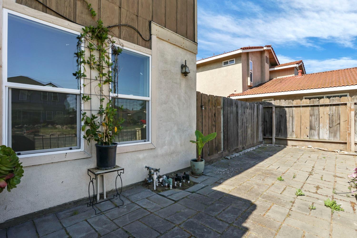 2300 Senimi Circle