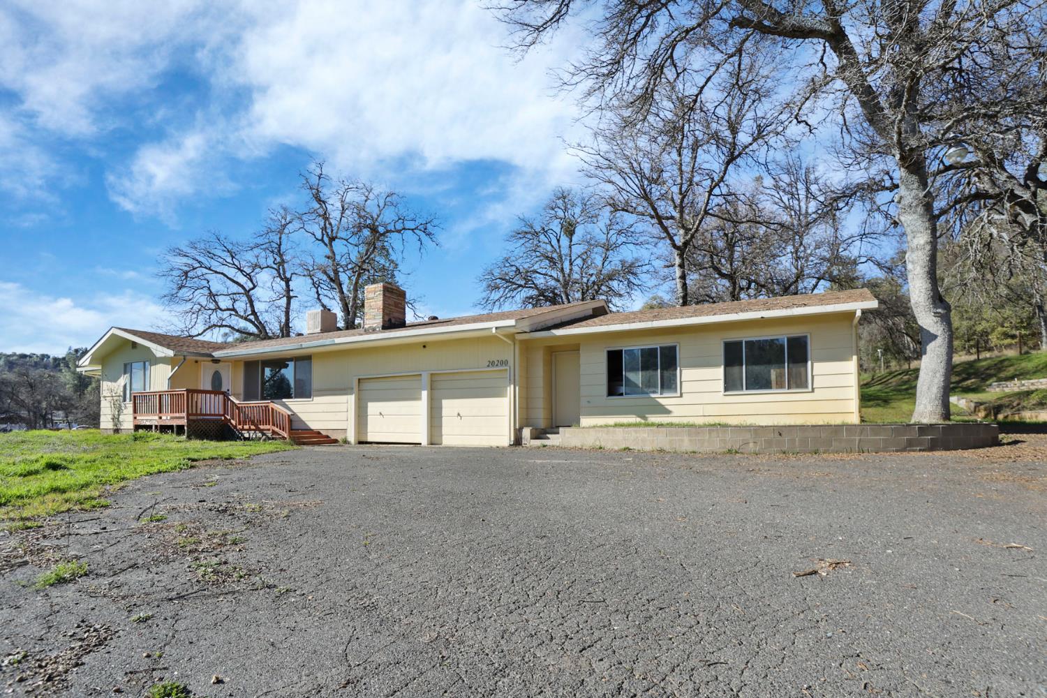 20200 Tuolumne Road