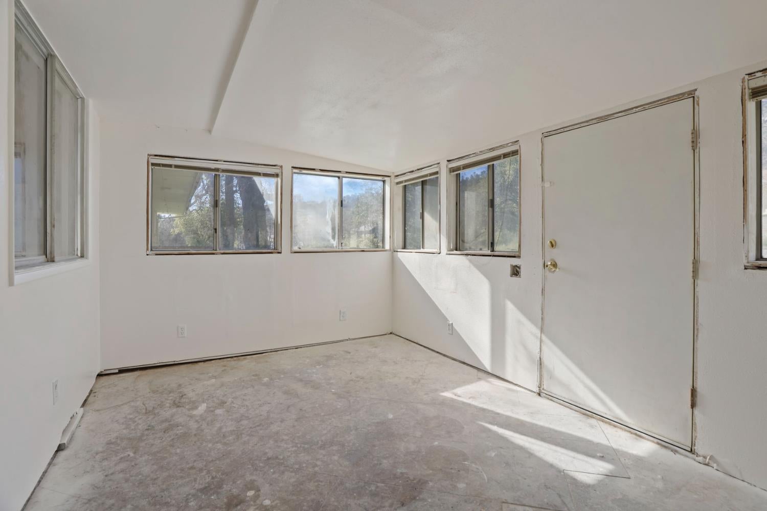20200 Tuolumne Road