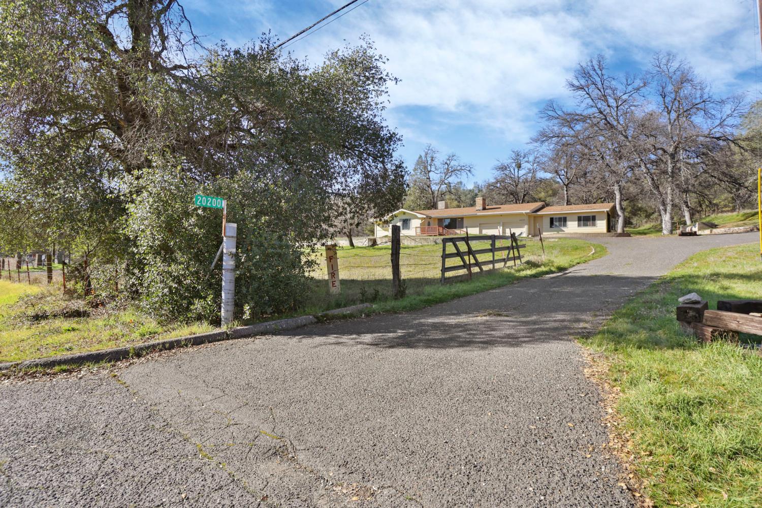 20200 Tuolumne Road