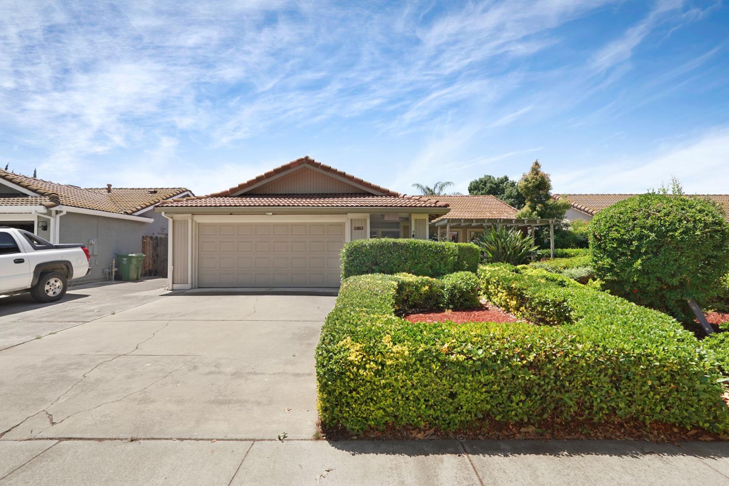 530 Mahogany Lane