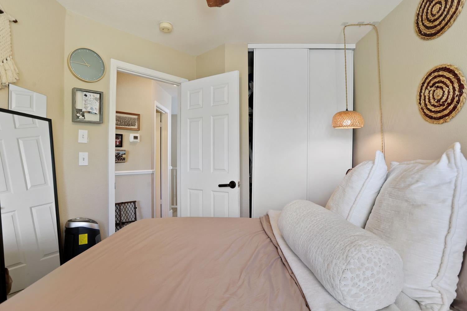 1549 Woodland Court