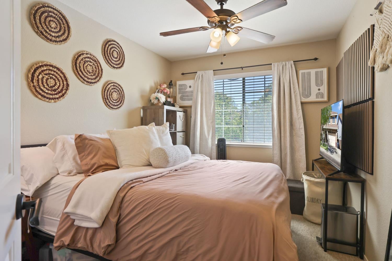 1549 Woodland Court