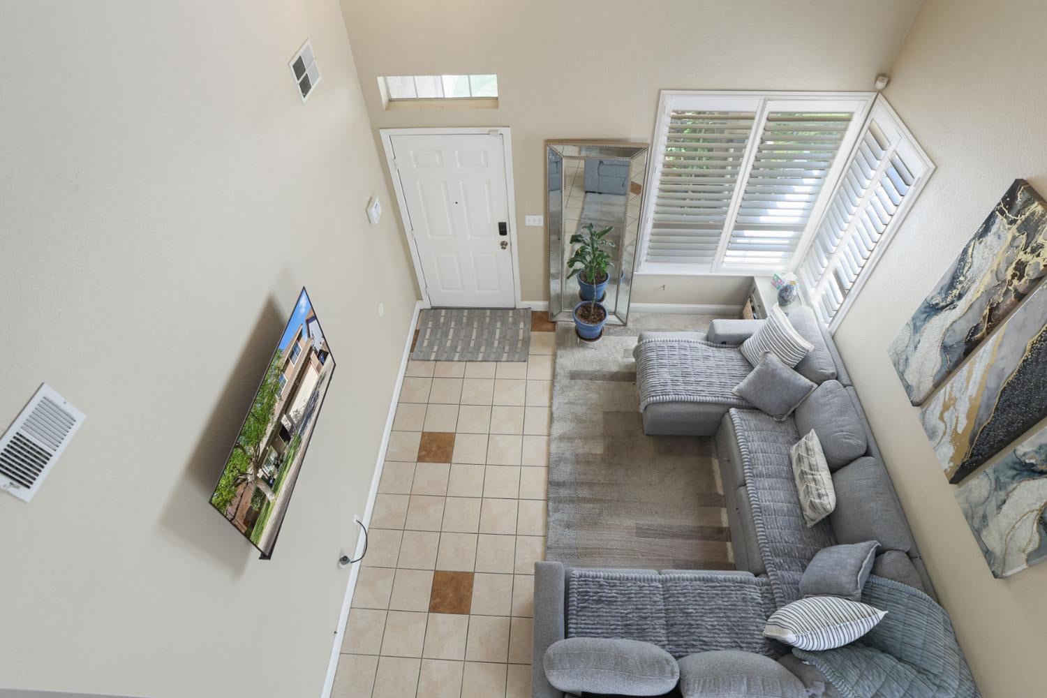 1549 Woodland Court