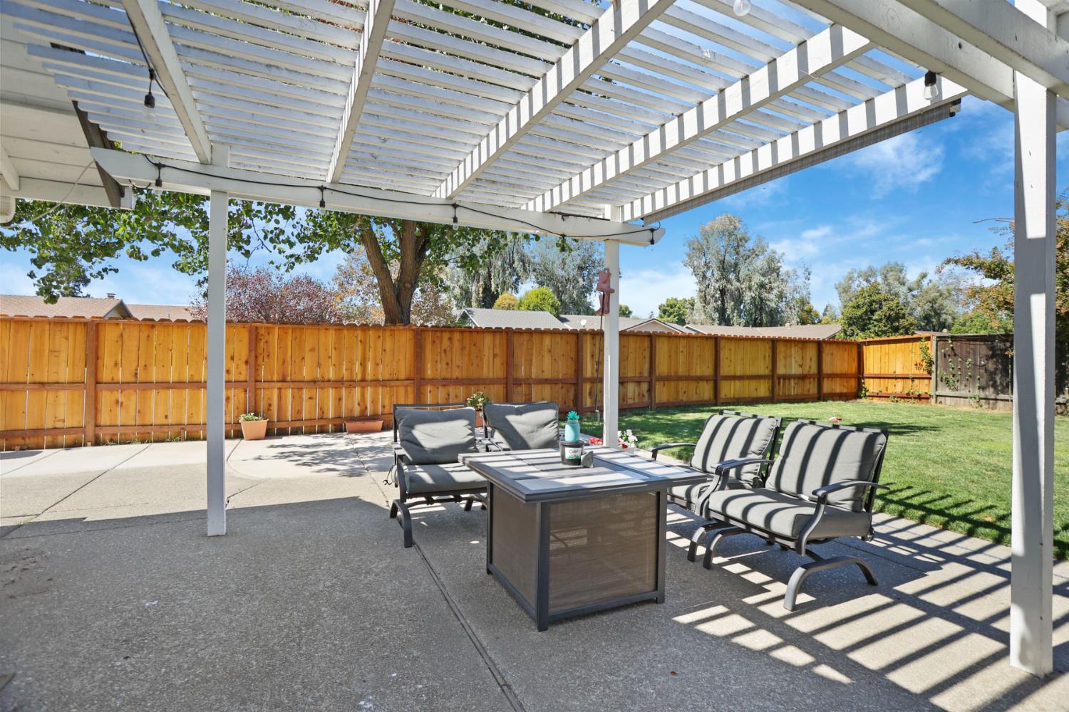 2655 Meadow Lake Drive