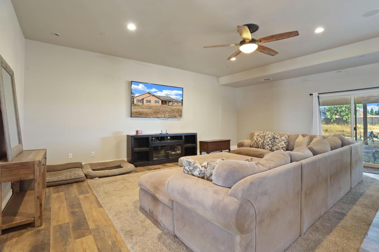 21187 E Rose Clover Lane