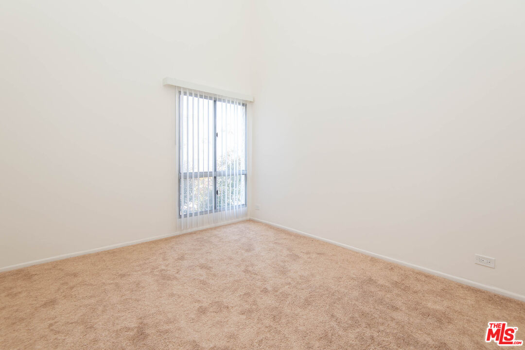 1440 Veteran Ave Unit: 320