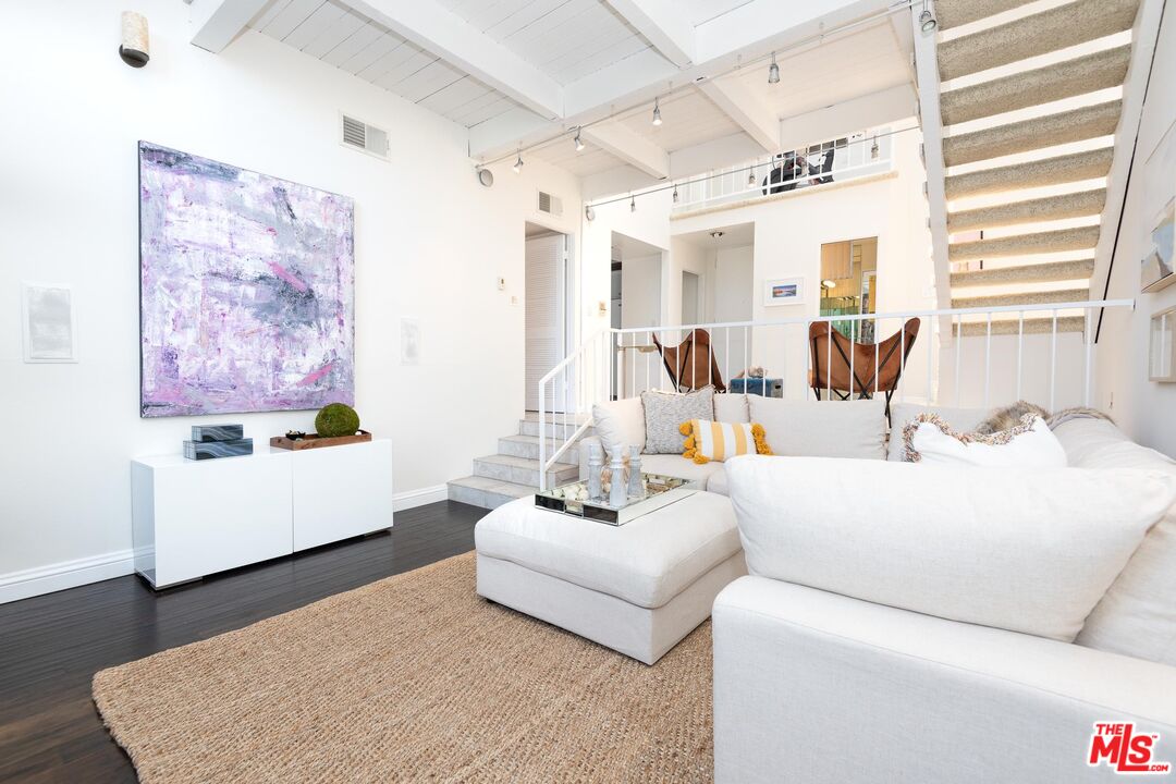 11625 Texas Ave Unit: 303