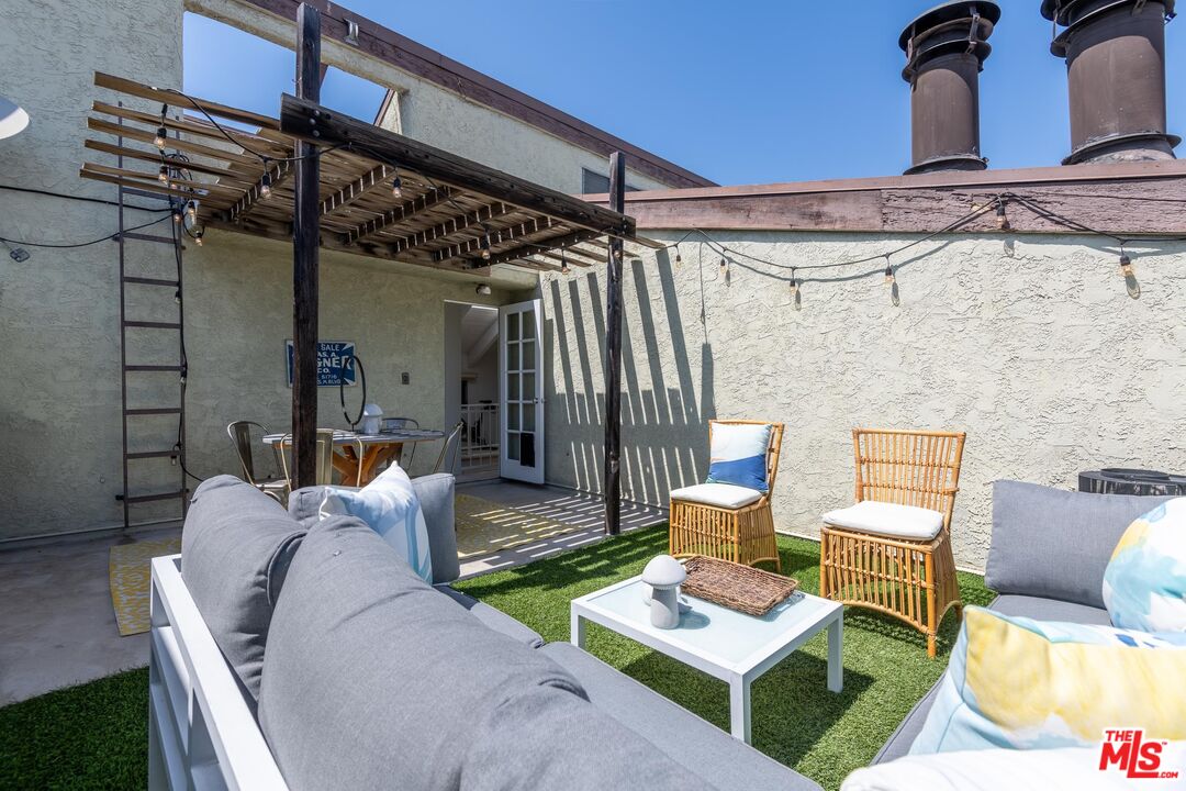 11625 Texas Ave Unit: 303