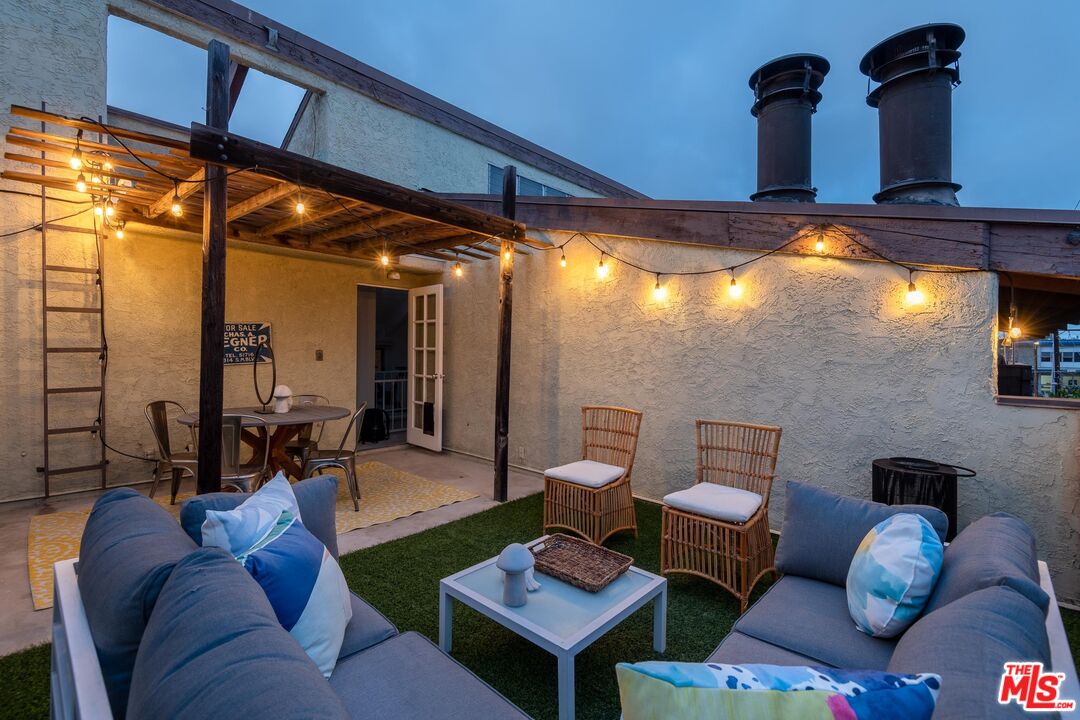11625 Texas Ave Unit: 303