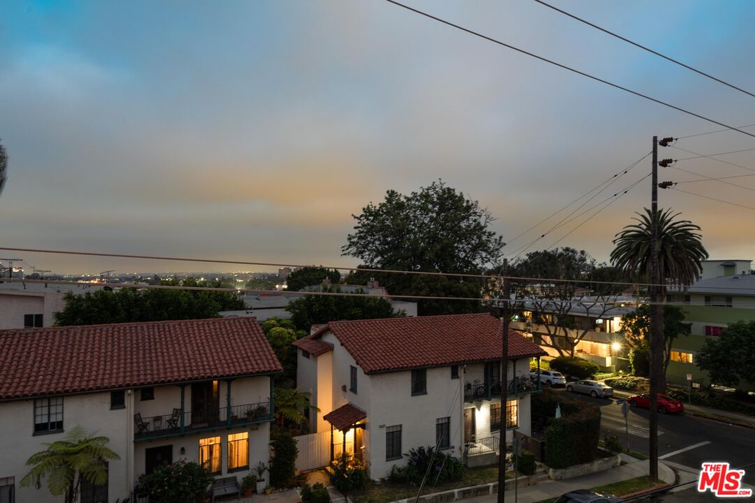 11625 Texas Ave Unit: 303
