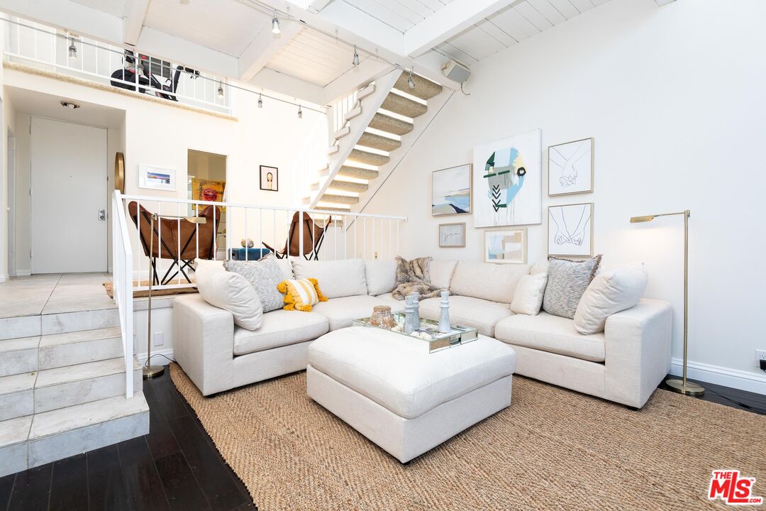 11625 Texas Ave Unit: 303