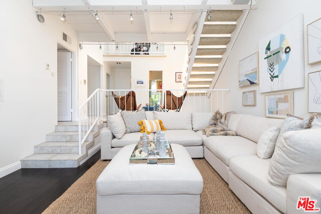 11625 Texas Ave Unit: 303