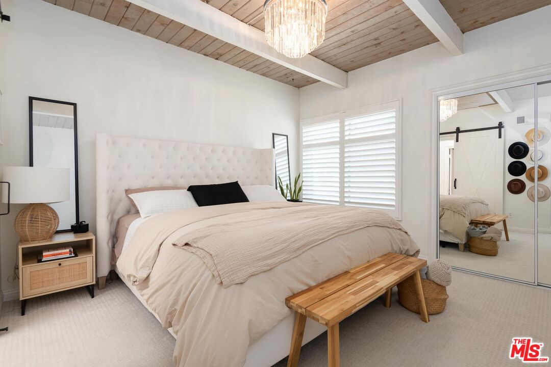 11744 Moorpark St Unit: O