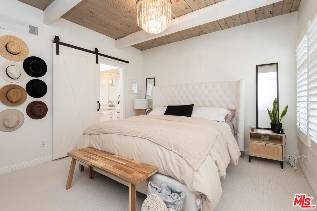 11744 Moorpark St Unit: O