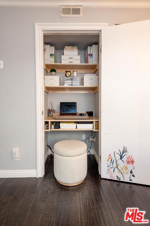 11744 Moorpark St Unit: O