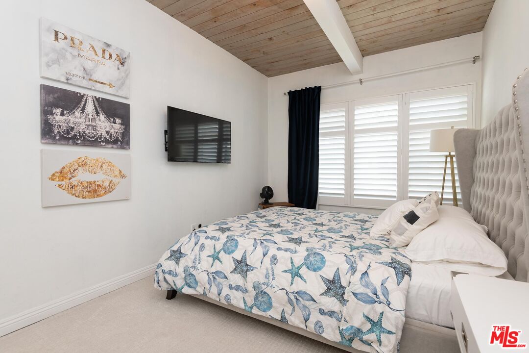 11744 Moorpark St Unit: O
