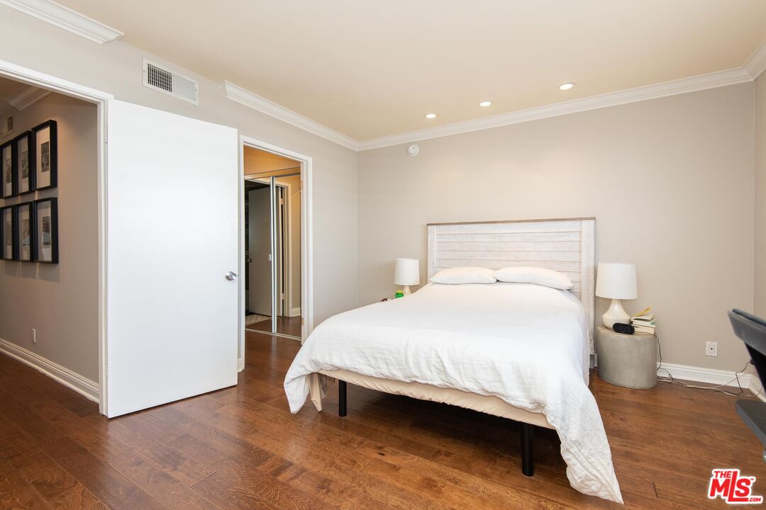 1000 S Westgate Ave Unit: 417
