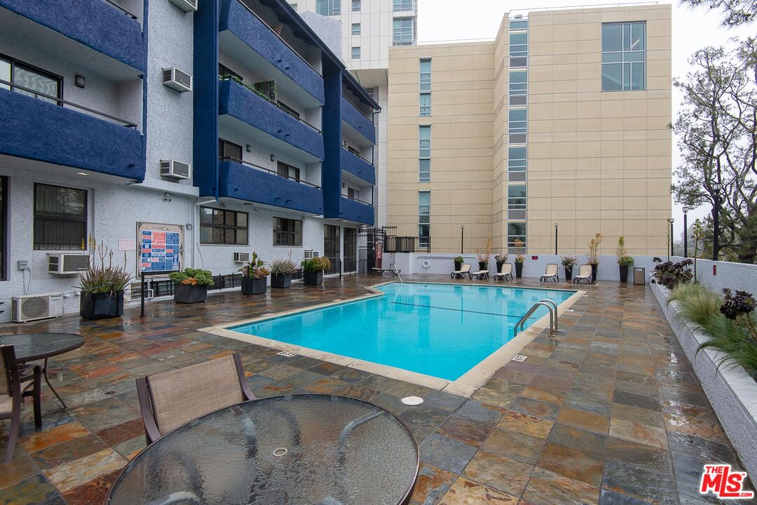 10982 Roebling Ave Unit: 439