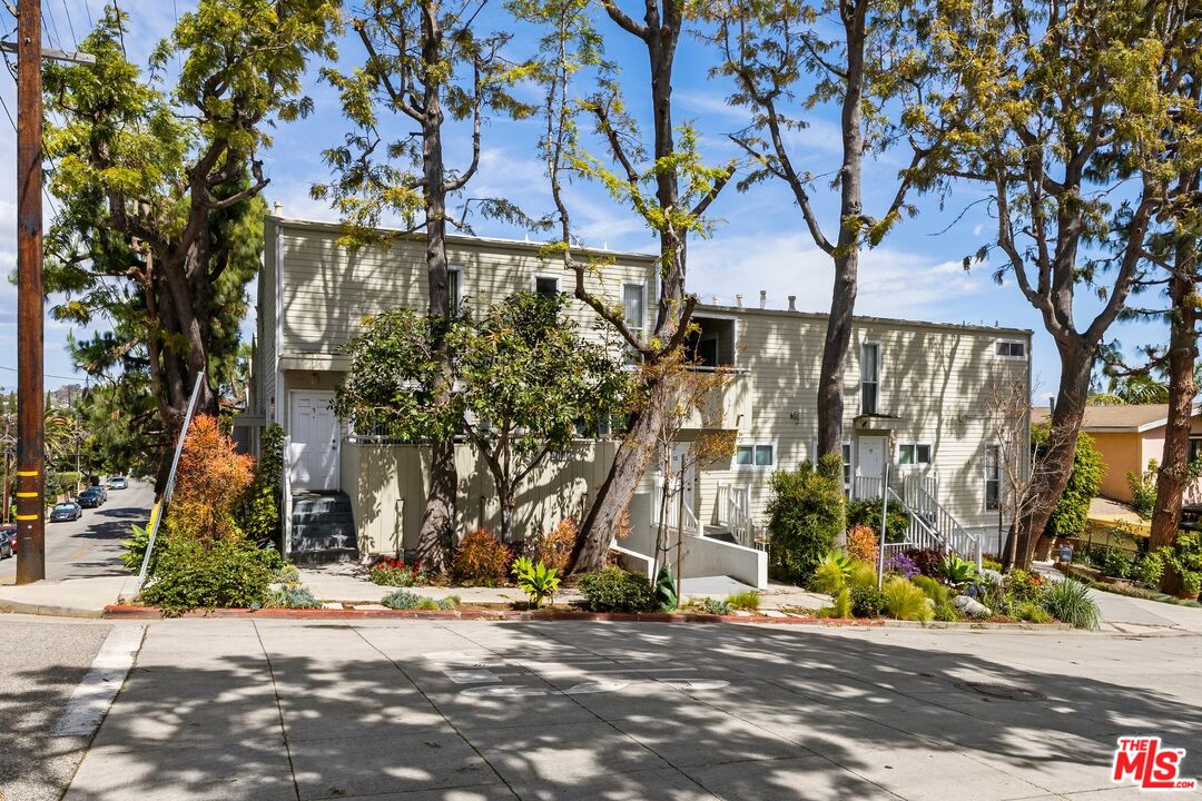 3101 5th St Unit: 8