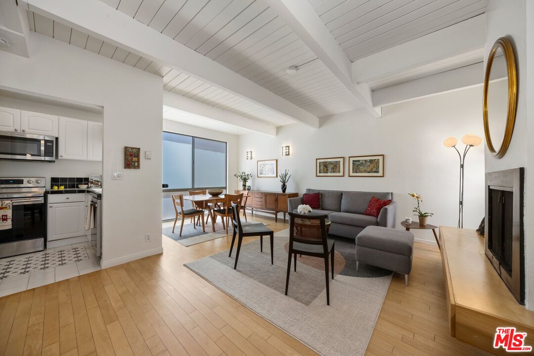 3101 5th St Unit: 8