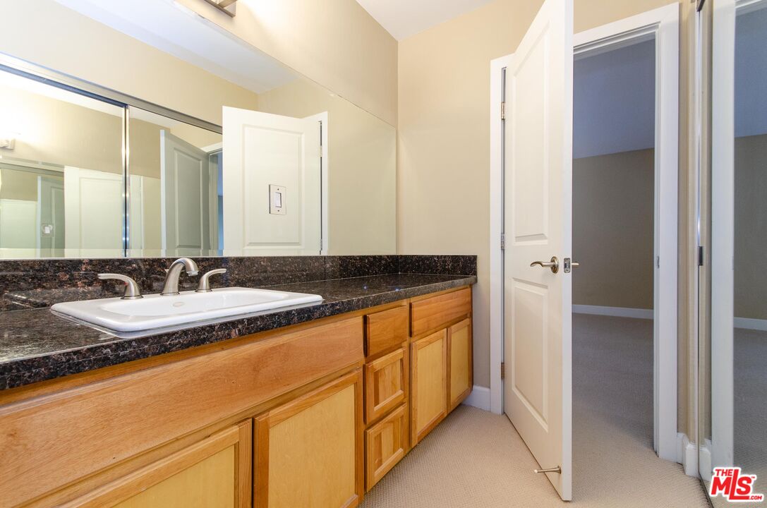 10982 Roebling Ave Unit: 560