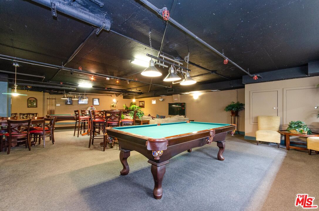 10982 ROEBLING AVE Unit: 520