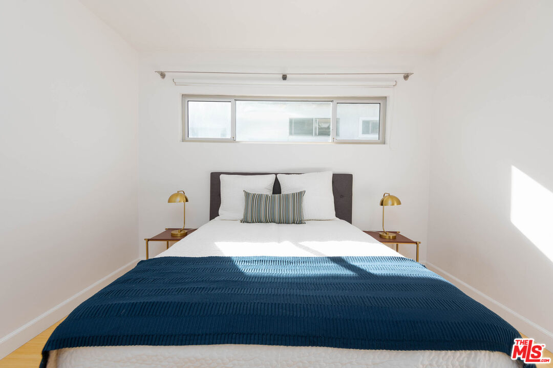 11634 Gorham Ave Unit: 203