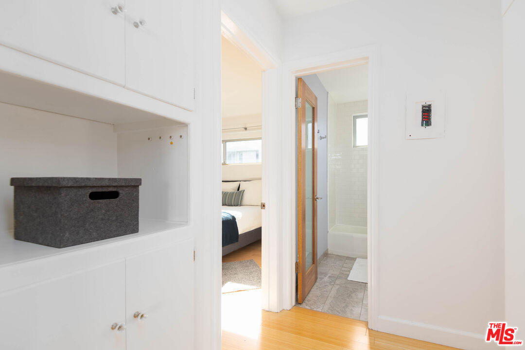 11634 Gorham Ave Unit: 203