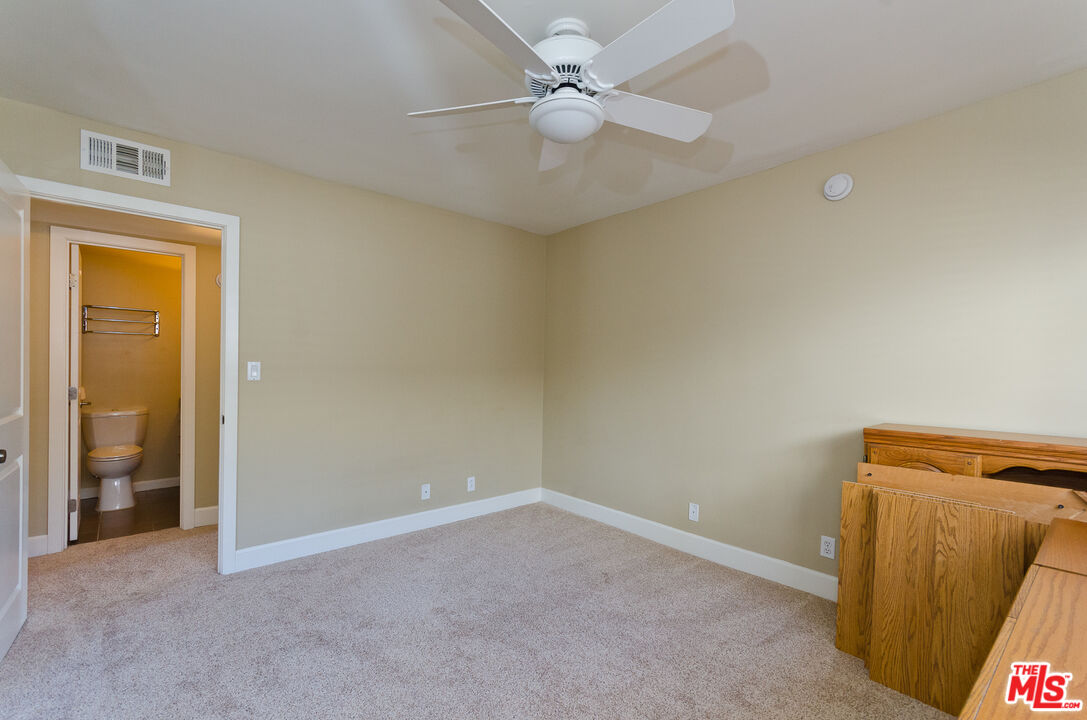 10982 ROEBLING AVE Unit: 461