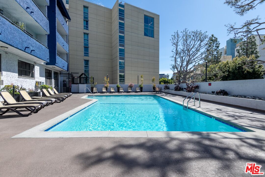 10982 Roebling Ave Unit: 538