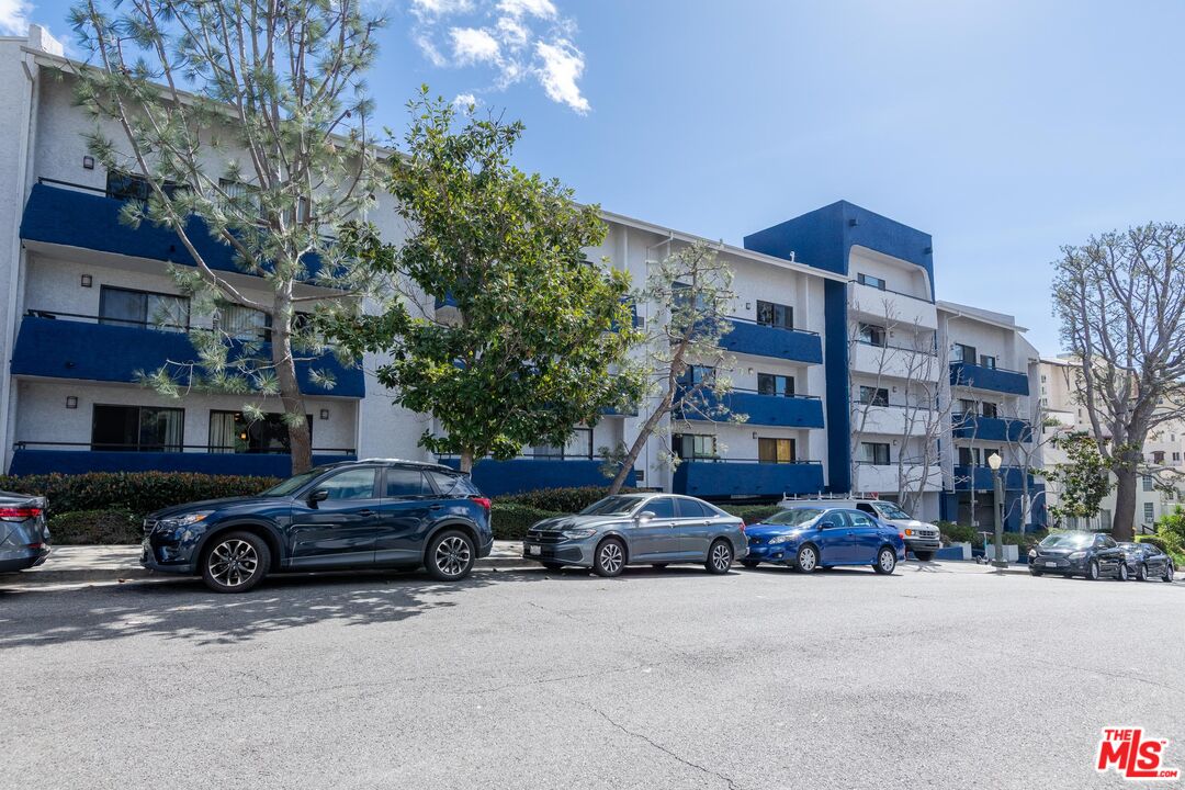 10982 Roebling Ave Unit: 538