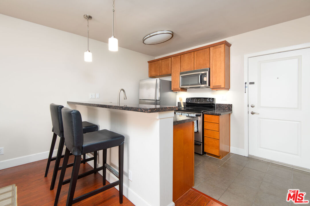 10982 Roebling Ave Unit: 538