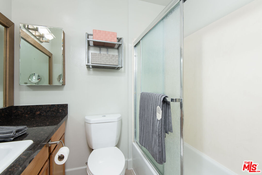 10982 Roebling Ave Unit: 462
