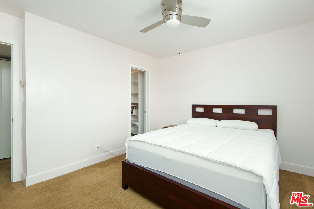 10982 Roebling Ave Unit: 462