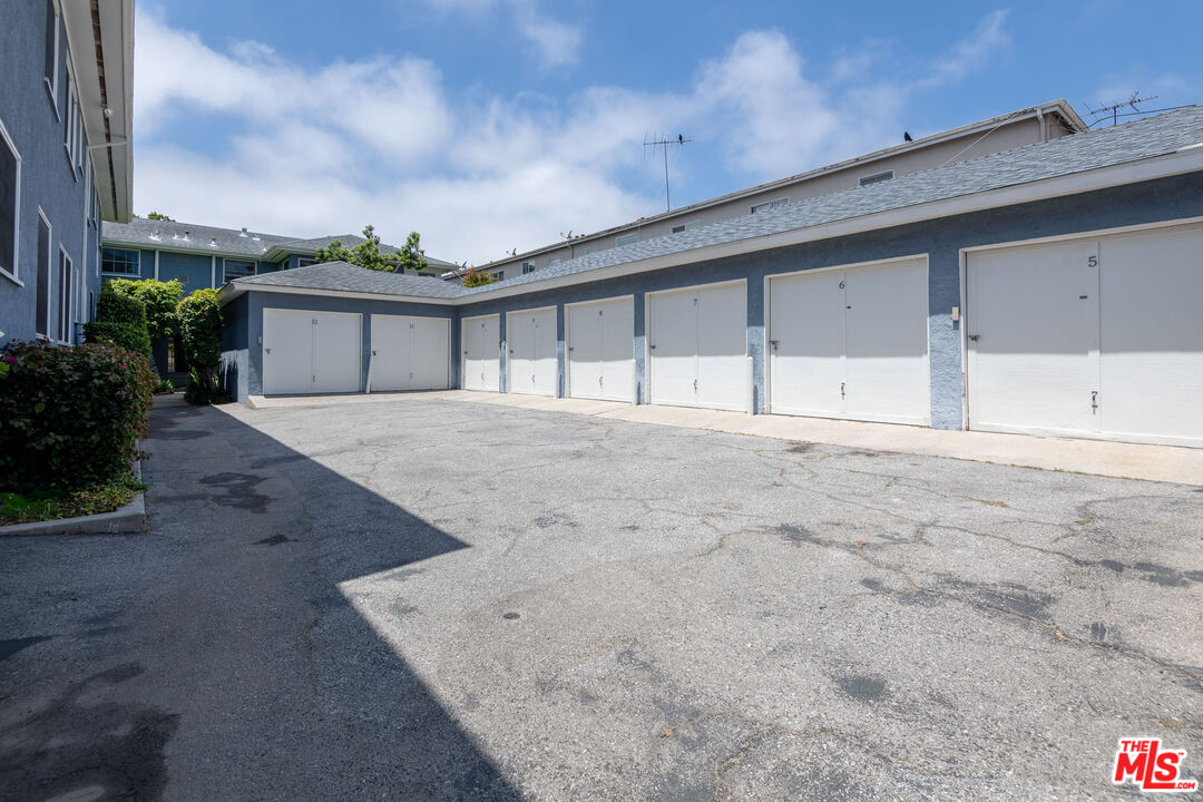1133 26TH ST Unit: A
