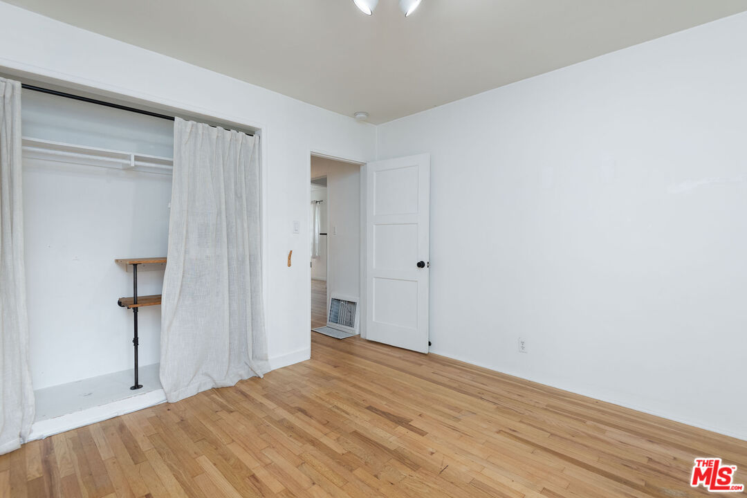 1133 26TH ST Unit: A