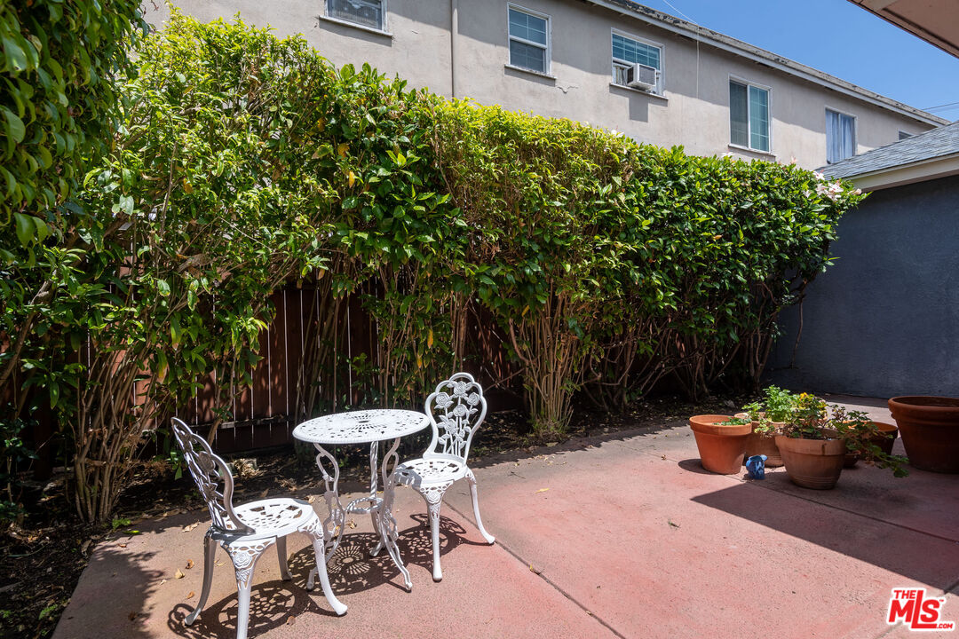 1133 26TH ST Unit: A