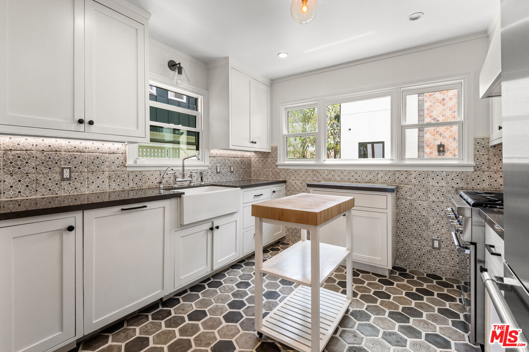 928 Lincoln Blvd Unit: A