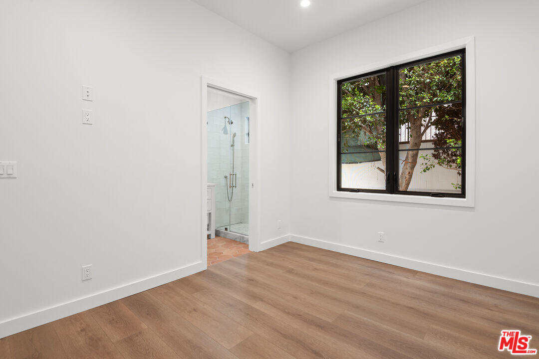 930 Lincoln Blvd Unit: A