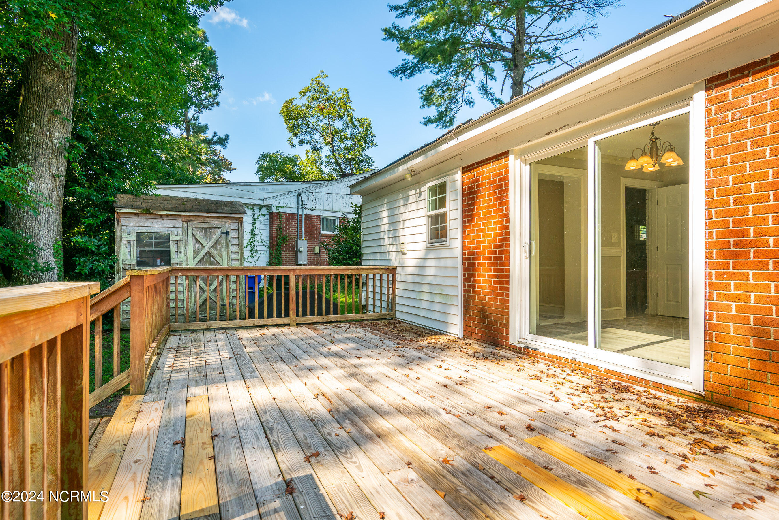 1503 E Wright Road