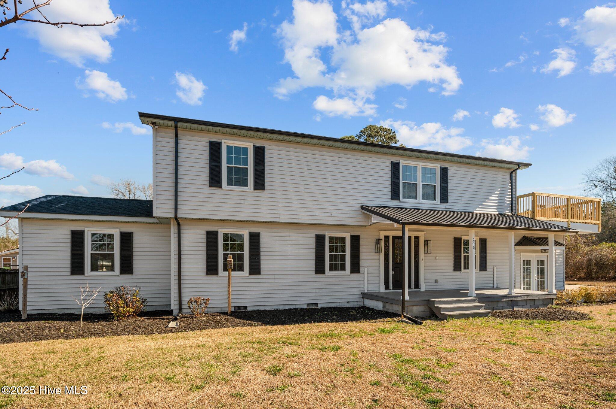 906 Isabella Avenue Ext