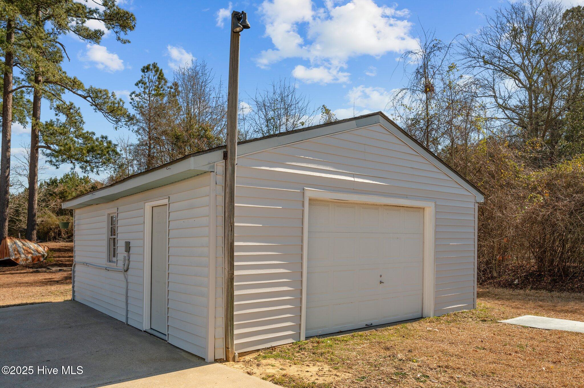 906 Isabella Avenue Ext