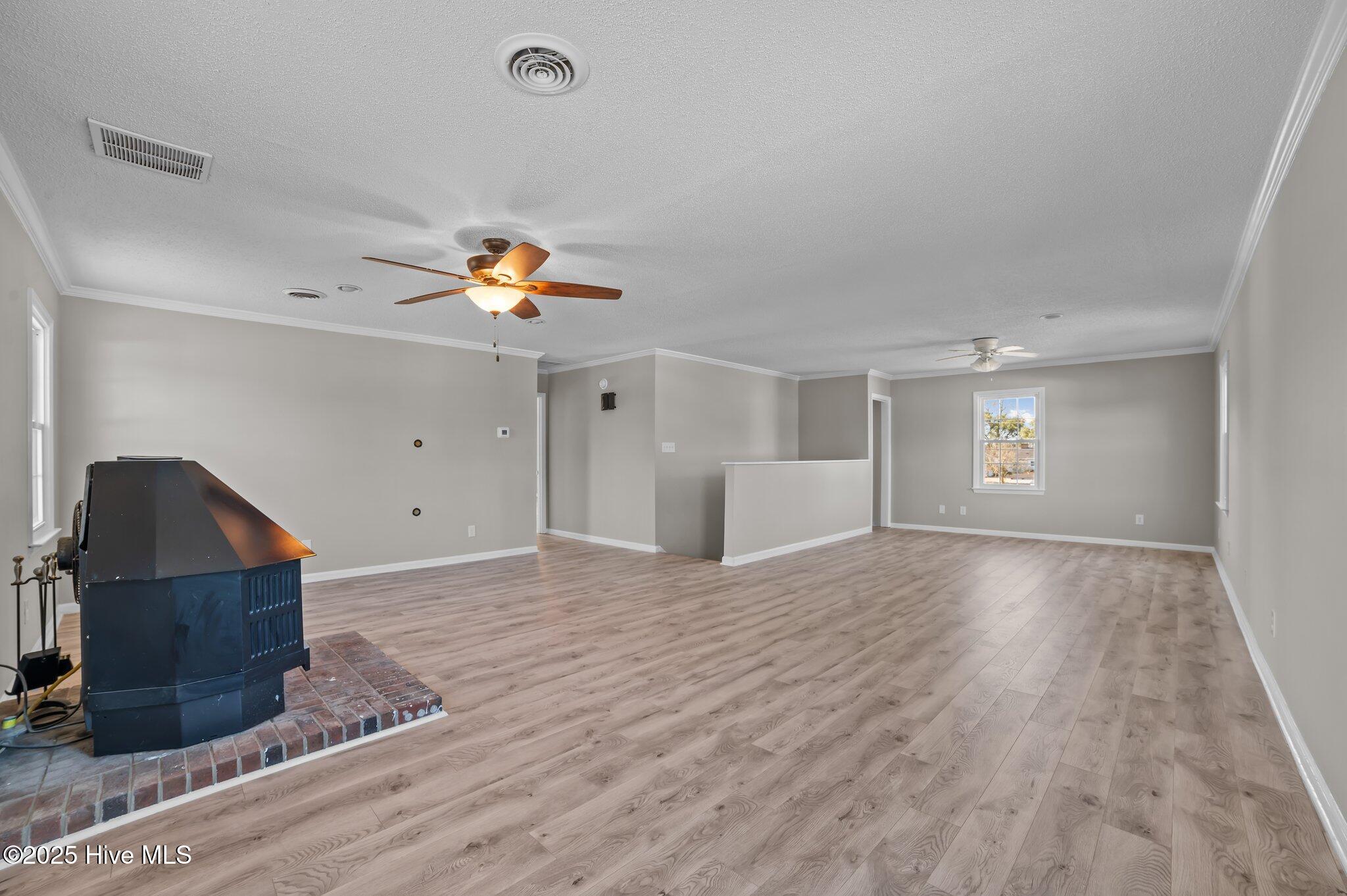 906 Isabella Avenue Ext