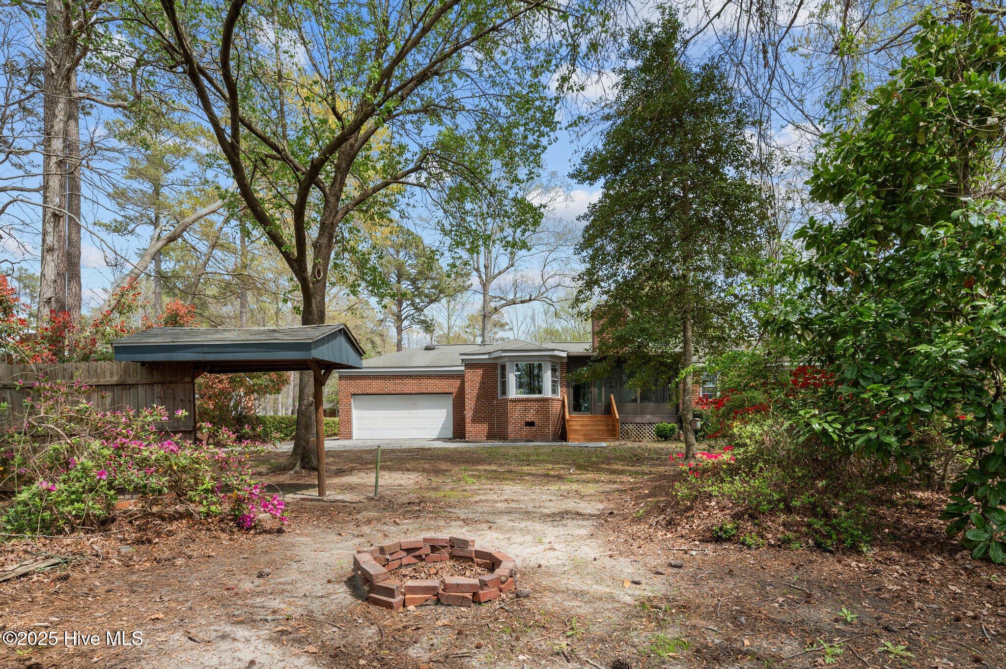 3303 Ellsworth Drive