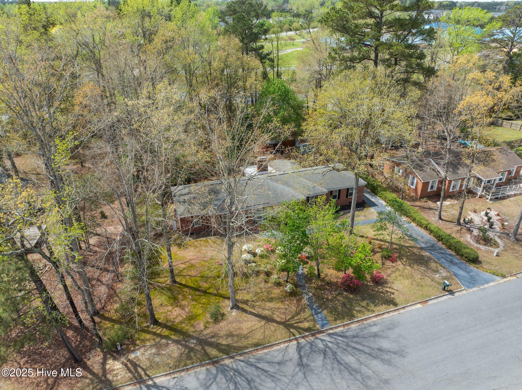 3303 Ellsworth Drive