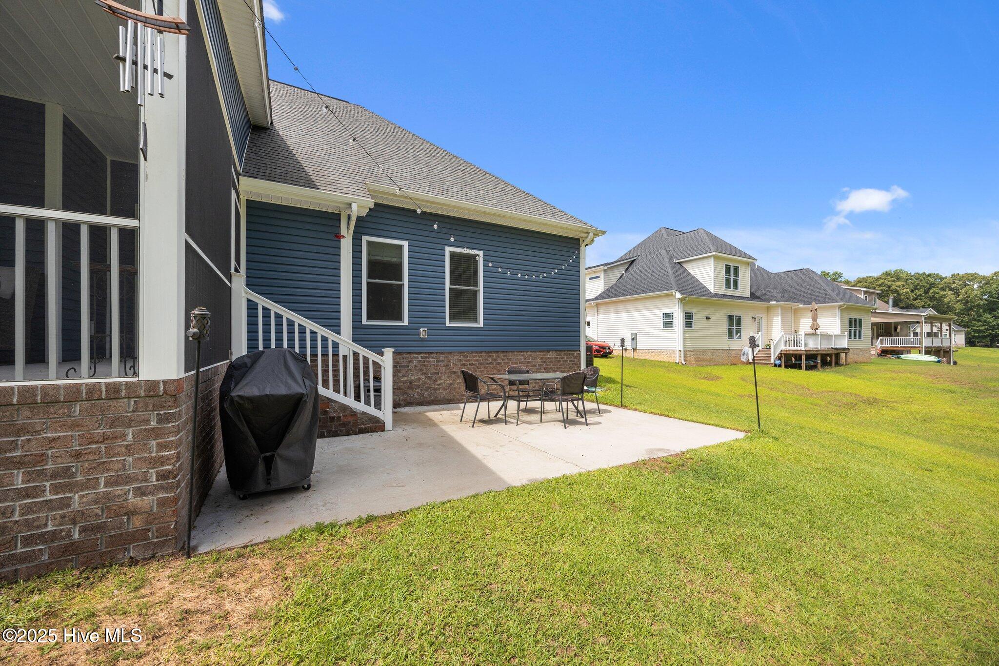 3119 Twin Creeks Road