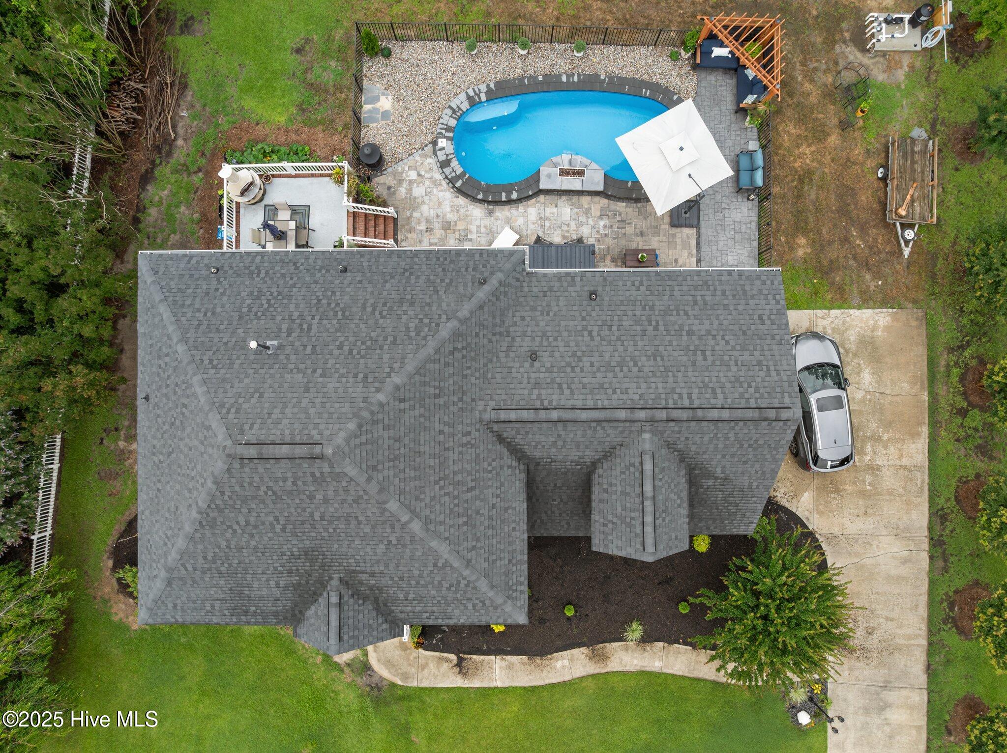 2221 Greaves Court