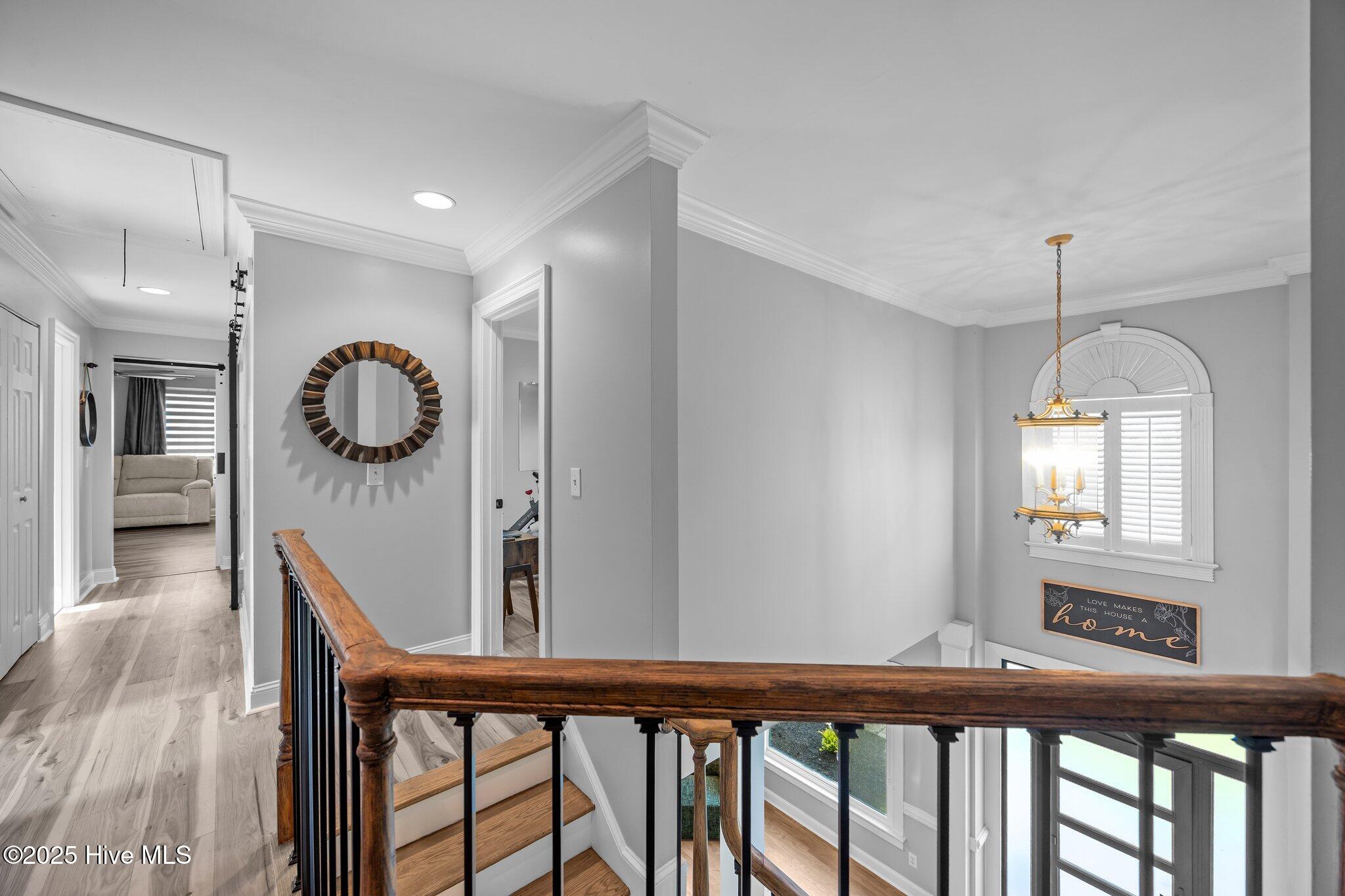 2221 Greaves Court
